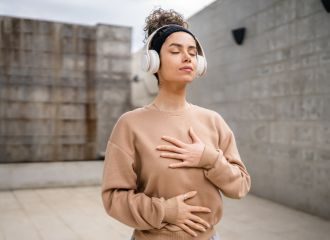 Online meditation programes